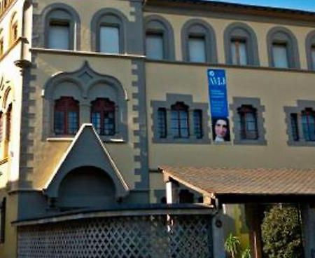 Residencia Sagrada Familia Ξενοδοχείο Σέου δ' Ουρζέλ Εξωτερικό φωτογραφία